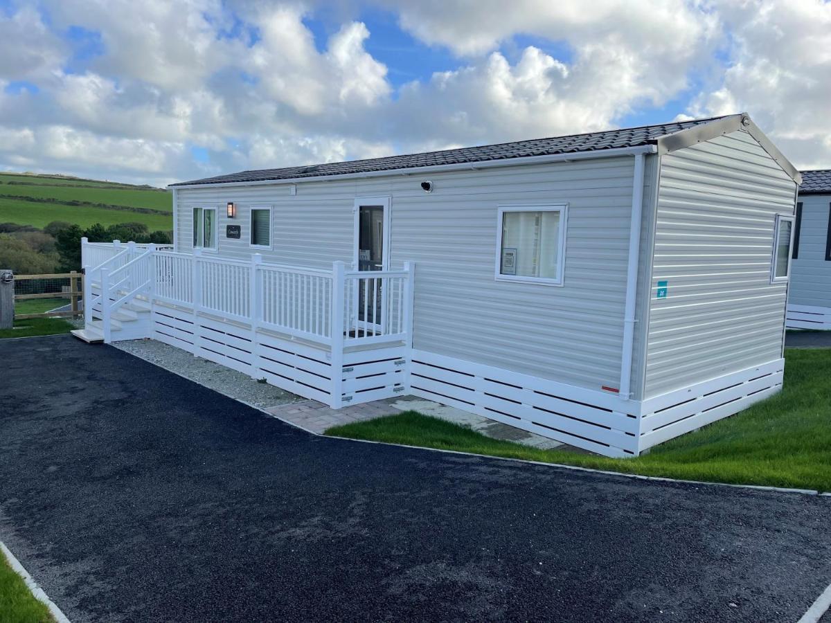 3-Bedroom Holiday Home With Valley Views New Quay Buitenkant foto