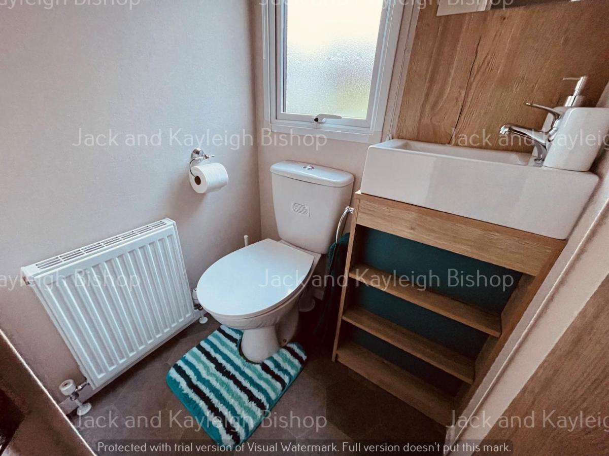 3-Bedroom Holiday Home With Valley Views New Quay Buitenkant foto